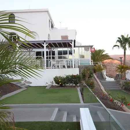 Oceaneye With Heated Pool *