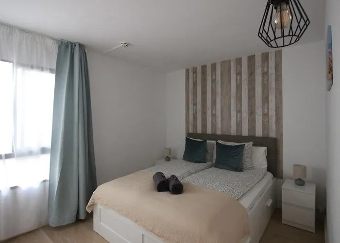 Oceaneye With Heated Pool Apartamento *