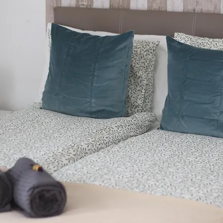 Oceaneye With Heated Pool